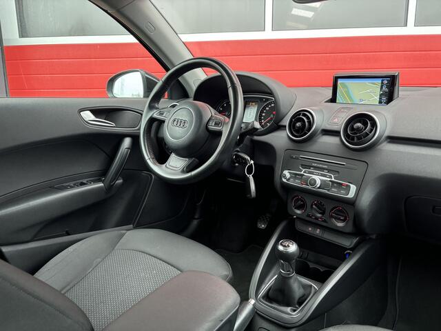 Audi A1 Sportback 1.0 TFSI Pro Line NAVI / AIRCO / BLUETOOTH / CRUISE / NL-AUTO