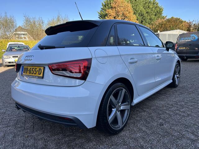 Audi A1 Sportback 1.0 TFSI Adrenalin S-Line
