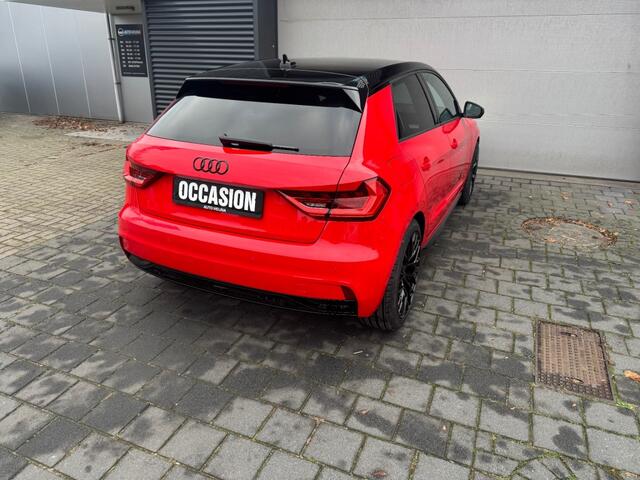 Audi A1 30 tfsi s tronic black pack s line