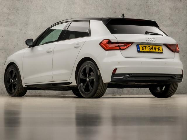Audi A1 Sportback 30 TFSI Sport (APPLE CARPLAY, CLIMATE, LED KOPLAMPEN, GETINT GLAS, SFEERVERLICHTING, SPORTSTOELEN, CRUISE, LANE ASSIST, NIEUWSTAAT)
