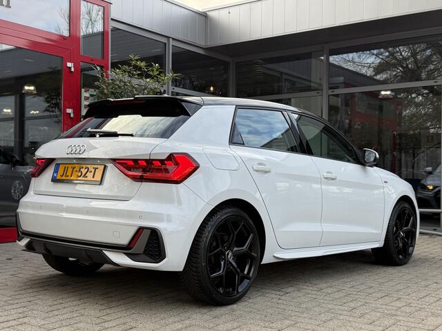 Audi A1 Sportback 25 TFSI AUT. DSG *!* S-LINE *!* NAVIGATIE/ 18 INCH/ STOELVERWARMING/ PDC/ 35 DKM *!*
