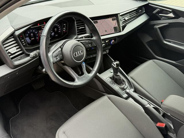 Audi A1 Sportback 25 TFSI AUT. DSG *!* S-LINE *!* NAVIGATIE/ 18 INCH/ STOELVERWARMING/ PDC/ 35 DKM *!*