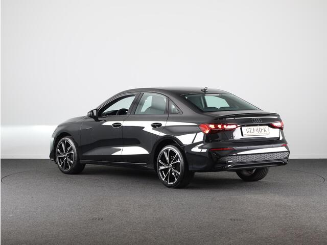 Audi A3 Limousine 30 TFSI Advanced edition 116pk | Sportstoelen | 18 inch Lichtmetalen velgen | Navigatie | Led koplampen | Apple Carplay / Android Auto