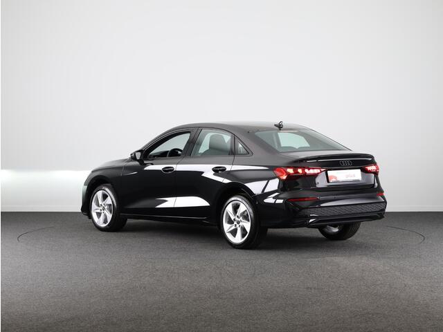 Audi A3 Limousine 30 TFSI Advanced edition 116pk S-tronic | navigatie | Sportstoelen | Led verlichting |