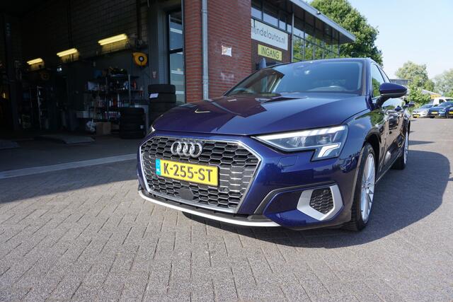 Audi A3 Limousine 35 TFSI 150PK ORIGINEEL NEDERLANDS BUSINESS EDITION MATRIXX LED DIGITALE COCKPIT ANDROID-APPLECARPLAY NAVI SPORTSTOELEN 17INCH CLIMA CRUISE PDC V+A+ASSIST BLUETOOTH ENZ...