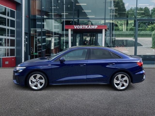 Audi A3 30 TFSI S-LINE MATRIX-LED/PDC/STOELVERW/PDC/NAVI