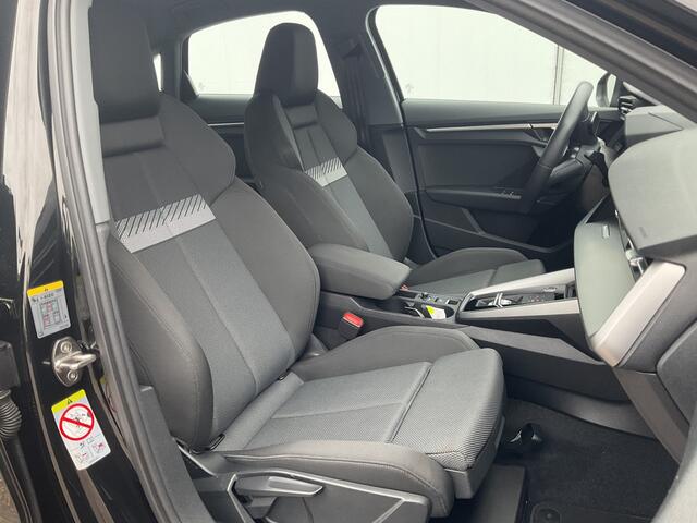 Audi A3 Limousine 30 TFSI Advanced edition Automaat Nav/Cruise Sportzetels 1Eig Digitaal NL-Auto!