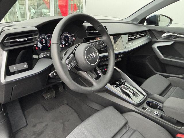 Audi A3 Limousine Pro Line 35 TFSI 110 kW / 150 pk Limousine 7 versn | Achteruitrij-Camera | Sfeerverlichting | Adaptieve Cruise Control |