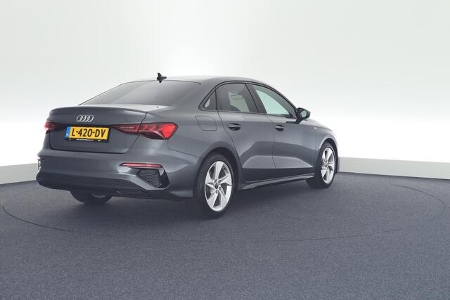 Audi A3 Limousine 35 TFSI 150pk S-Tronic 2x S-Line Stoelverwarming Privacyglass Virtual Cockpit Navigatie