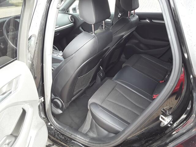 Audi A3 SPORTBACK ACT 1.5 TFSI CoD SPORT S-LINE EDITION / VIRTUAL / XEN