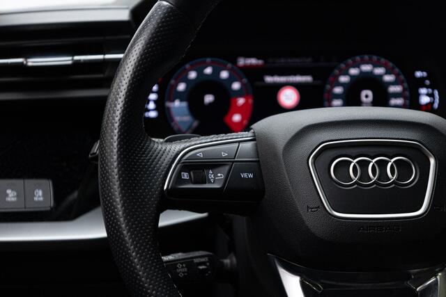 Audi A3 Limousine 35 TFSI S edition | Panoramadak | Optiek Zwart | 18 Inch |