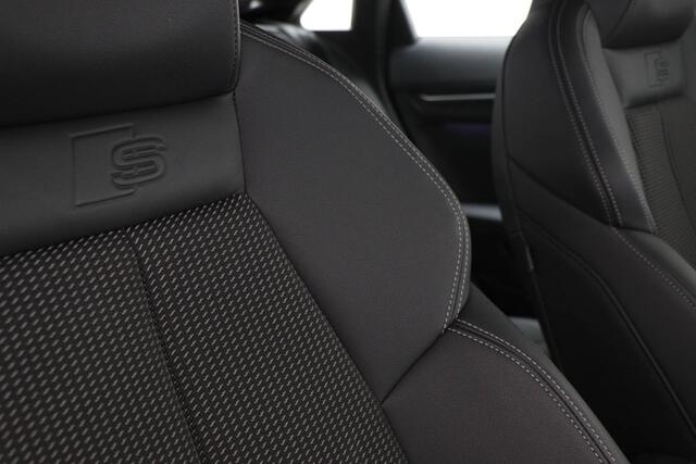 Audi A3 Limousine 30 TFSI S edition | VIRTUAL COCKPIT | CRUISE CONTROL ADAPTIEF | STOELVERWARMING