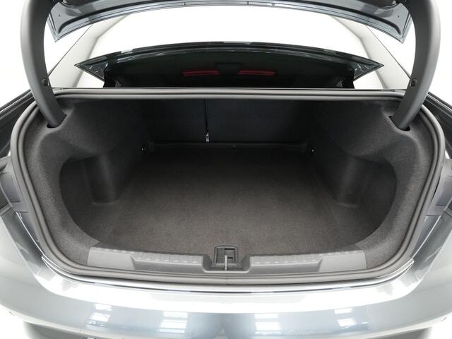 Audi A3 Limousine 30 TFSI 116 pk S-Tronic S edition Facelift model, Optiek zwart, LEd, PDC, Climatronic