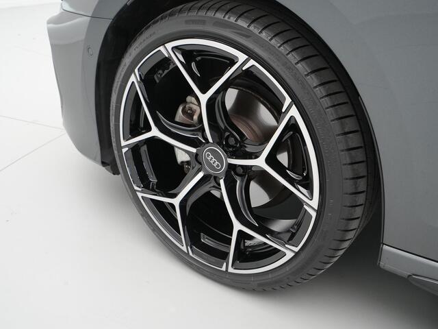 Audi A3 Limousine 30 TFSI 116 pk S-Tronic S edition Facelift model, Optiek zwart, LEd, PDC, Climatronic