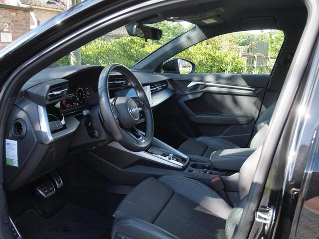 Audi A3 Limousine 35 TFSI S edition Dubbele S-line | Apple Carplay | Nederlandse Auto | Trekhaak |