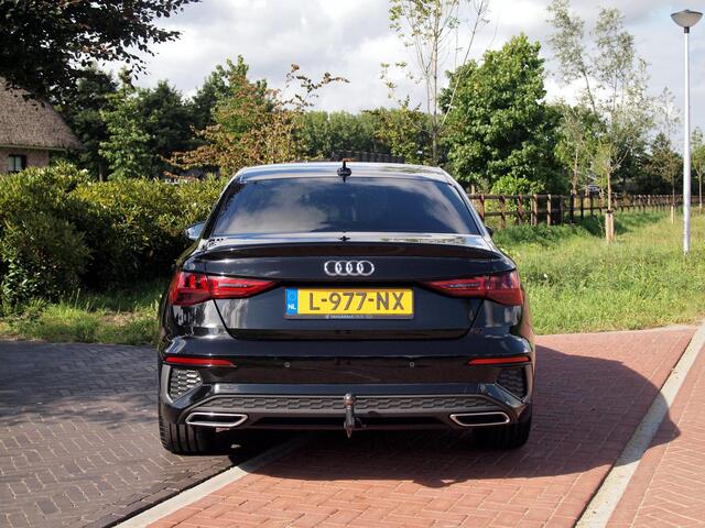 Audi A3 Limousine 35 TFSI S edition Dubbele S-line | Apple Carplay | Nederlandse Auto | Trekhaak |
