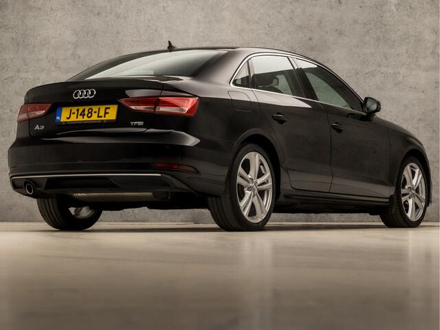 Audi A3 Limousine 1.0 TFSI Sport (GROOT NAVI, CLIMATE, STOELVERWARMING, SPORTSTOELEN, XENON, PARKEERSENSOREN, CRUISE, NIEUWE APK, NIEUWSTAAT)