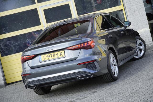 Audi A3 Limousine 35 TFSI 150PK! Automaat S-Edition S-Line BJ2021 Lmv 17" | Led V+A | Pdc | Navi | Dynamische knipperlichten | Sideskirts | App-Connect | Virtual cockpit | Climate control | Cruise control | Sportstoelen | S-Line stuurwiel | Lederen bekleding | Zw