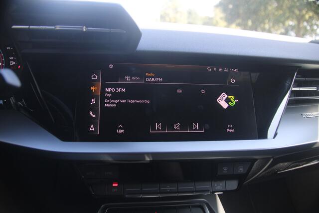 Audi A3 Limousine 35 TFSI Business edition