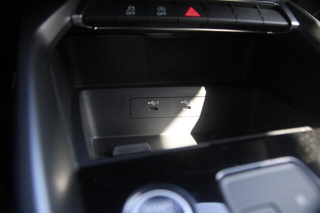 Audi A3 Limousine 35 TFSI Business edition