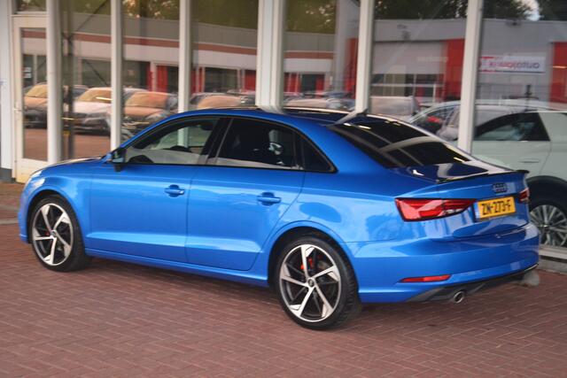 Audi A3 Limousine 30 TFSI Sport Lease Edition Nederlandse auto 153548 NAP met oa sportstoelen pdc navigatie xenon spoiler lmv origineel premium kleur