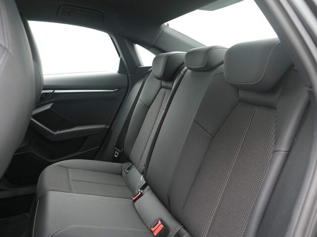 Audi A3 Limousine 30 TFSI S Edition - RIJKLAARPRIJS - Automaat - 2x S-Line - Navigatie