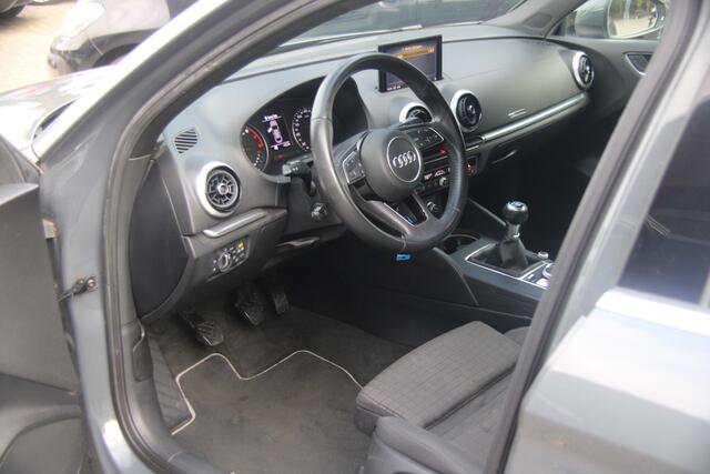 Audi A3 Limousine 1.5 TFSI CoD Design Pro Line Plus
