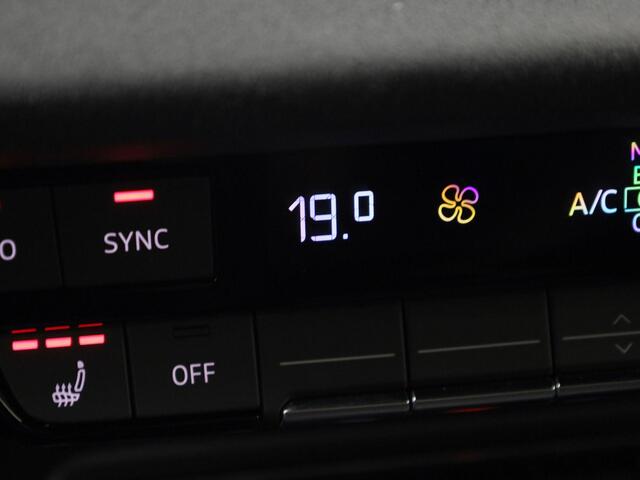 Audi A3 Limousine 35 TFSI/150PK S-tronic S Line · Sonos · Head-up display · Apple/Android · Leder/Alcantara · Camera · Garantie tot augustus 2029 of 100.000km