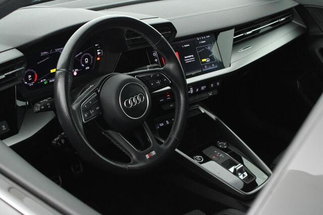 Audi A3 Limousine 35 TFSI 150pk S-Tronic 2x S-Line B&O ACC Virtual Cockpit Navigatie