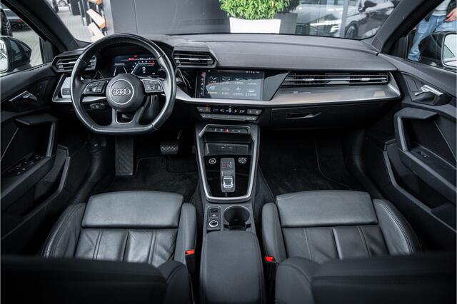 Audi A3 Limousine 35 TFSI edition one - S Line | Panorama | Keyless | Camera