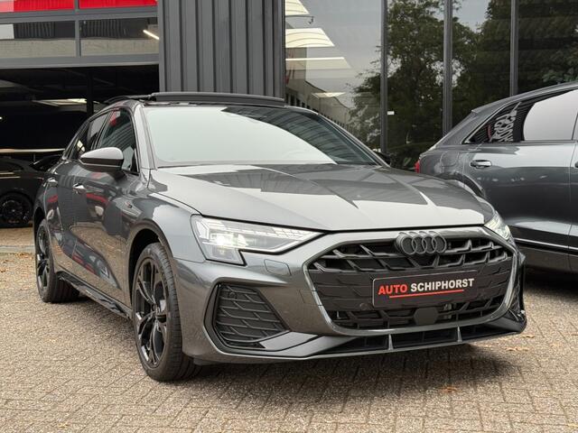 Audi A3 A3 sportback 45Tfsi e 3xS-line 272 pk Competition vol leer panorama dak