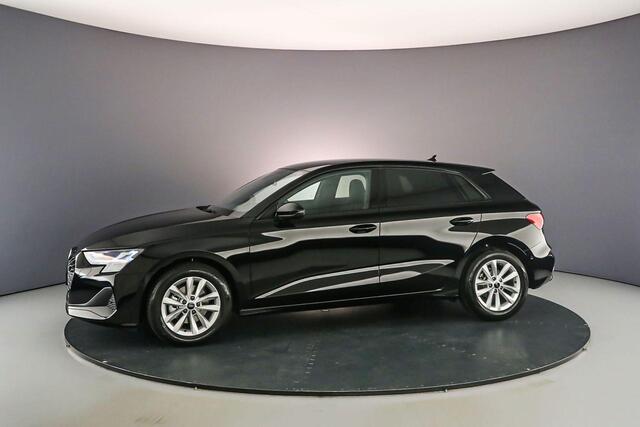 Audi A3 SPORTBACK 30 TFSI AUT | ¤519.- per maand all-in | ¤4.000,- KORTING | | Sportonderstel - Privacy glas - Sportstoelen