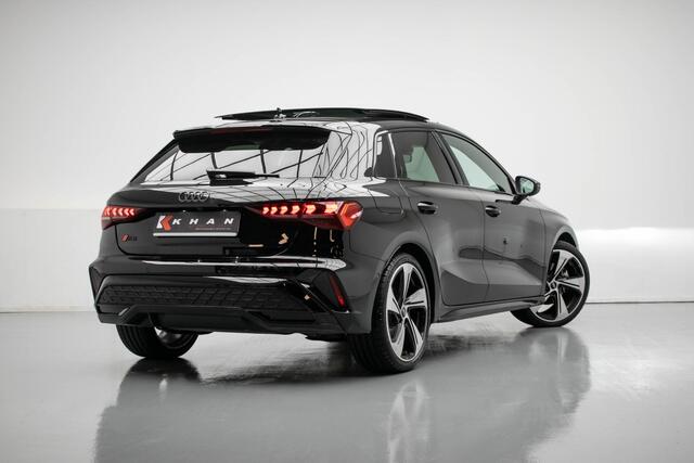 Audi A3 SPORTBACK S Line 3X Pano|Carbon|HUD|Sonos|Memory|RS Stoelen