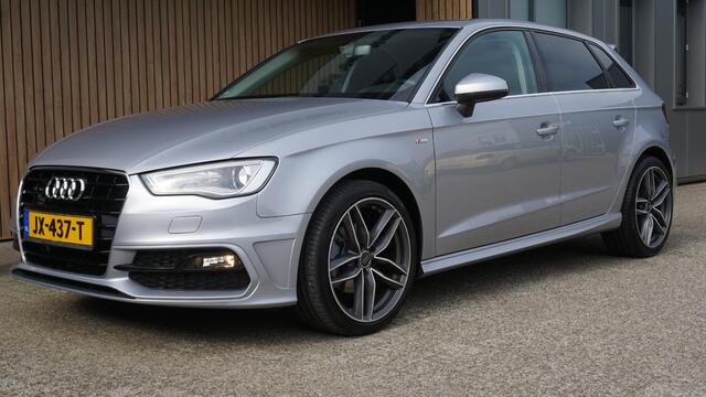 Audi A3 SPORTBACK 1.2 TFSI 111pk 5Drs Adrenalin S-Line 18inch LM Clima Xenon *NL auto* 149079km!