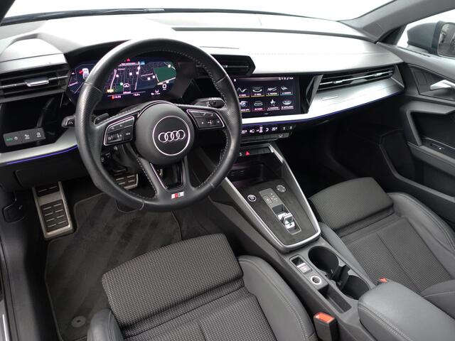Audi A3 SPORTBACK 35 TFSI S Competition Aut- Sport Interieur, Sfeerverlichting, Xenon Led Matrix, CarPlay, Park Assist, Keyless