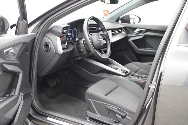 Audi A3 SPORTBACK 30 TFSI S-line