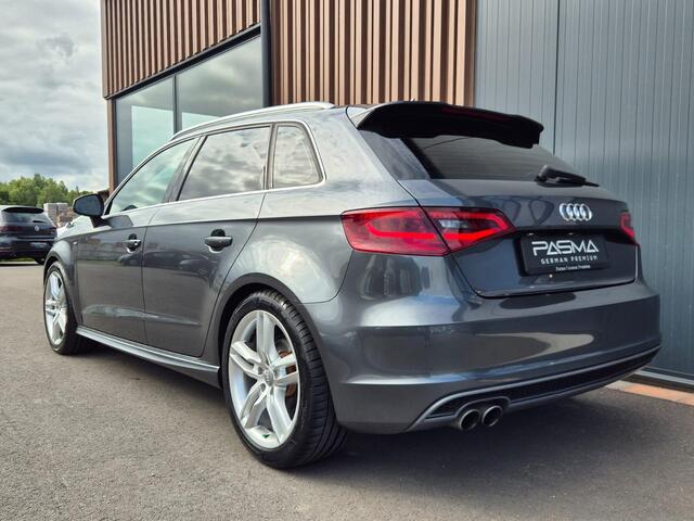 Audi A3 SPORTBACK 1.4 TFSI CoD S-Line | Bi-Xenon | Navi | 18'' | Automaat