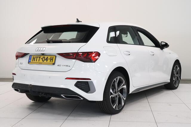 Audi A3 SPORTBACK 40 TFSI e Edition 205 Pk. | Camera | B & O premium audio | Navigatie | Matrix LED | AppleCarplay AndroidAuto |