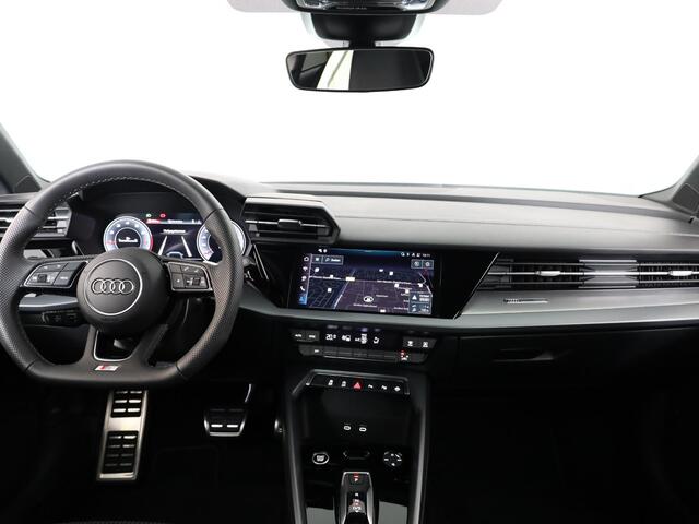 Audi A3 SPORTBACK 35 TFSI S edition 150 pk S-tronic | Verlengde garantie | Navigatie | Parkeersensoren (Park assist) | LED koplampen | S-Line |