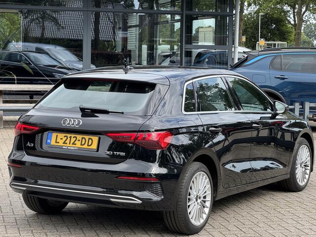 Audi A3 SPORTBACK 30 TFSI Business edition Automaat/VTcockpit/Trekhaak/Led/Cruise/PDC
