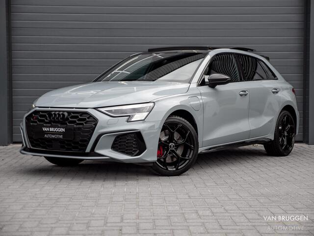 Audi A3 SPORTBACK 45 TFSI e S-Line Pano S3 B&O Carbon Sfeer ACC BTW Matrix