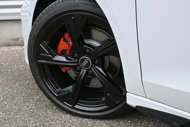 Audi A3 SPORTBACK 35 TFSI S-Line edition 150 pk B&O | Apple-Carplay | Pano | Virtual ACC