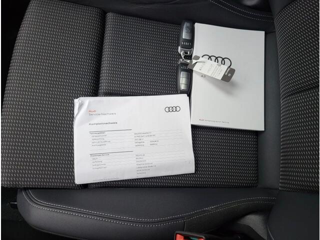 Audi A3 SPORTBACK 45 TFSI e S edition Competition | S-Line | RS Seats | Stoelverwarming | Camera | Navigatie | Cruise Control | LED | Keyless | Virtual Cockpit | Apple Carplay | Parkeersensoren |