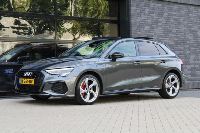 Audi A3 SPORTBACK 45 TFSI e S edition Competition | NAP | BTW | PANO | S-LINE | CARPLAY |
