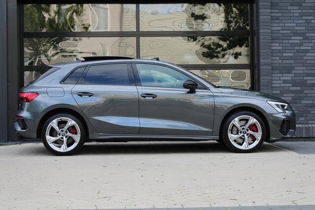 Audi A3 SPORTBACK 45 TFSI e S edition Competition | NAP | BTW | PANO | S-LINE | CARPLAY |