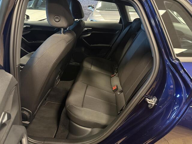 Audi A3 SPORTBACK 40 TFSI e Business edition PHEV|NAVIGATIE|STOELVERWARMING