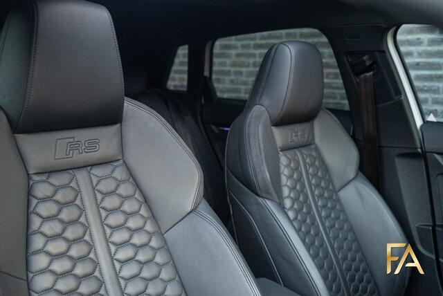 Audi A3 SPORTBACK 2.5 TFSI RS 3 quattro