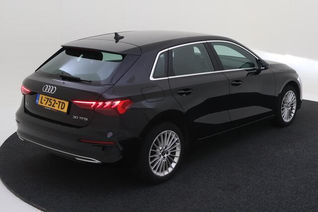 Audi A3 SPORTBACK 30 TFSI 110pk S Tronic Advanced edition / LED / Navigatie / Climate Control / Parkeersensoren / 17" LMV