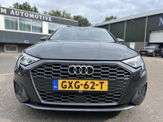 Audi A3 SPORTBACK 40 TFSI e Edition | PLUG-IN Hybride 204 PK | Stoelverwarming | Drive Select | Navi | Apple CarPlay | Adaptive Cruise | Rijklaar geleverd met 12 mnd BOVAG garantie