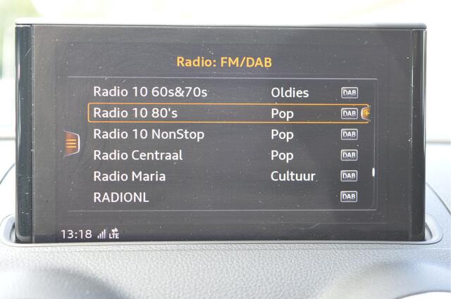 Audi A3 SPORTBACK 35 TFSI Sport S Line Ed. Nap / Virtual / Schuifdak /